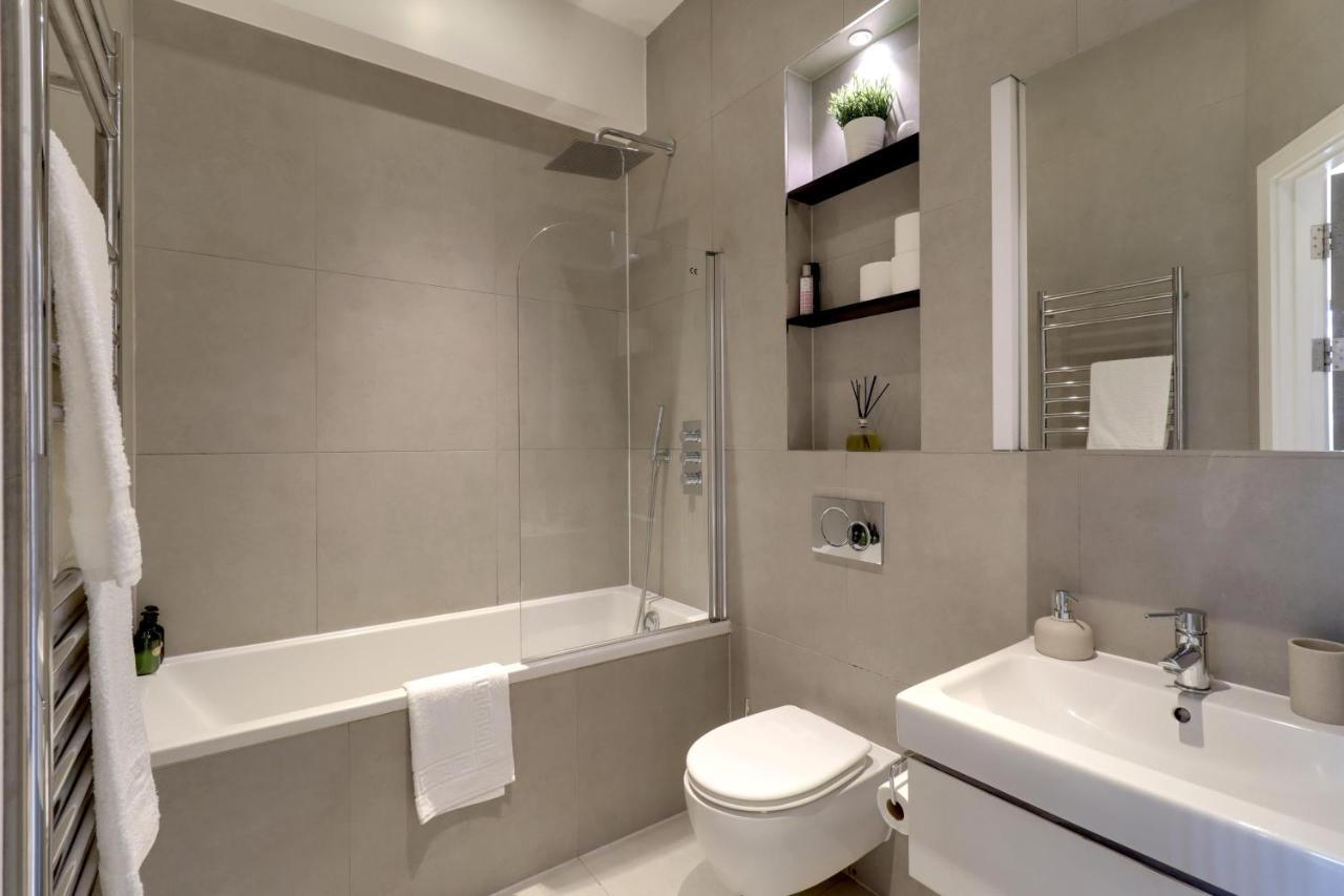 La Casa Suites Slough Zewnętrze zdjęcie